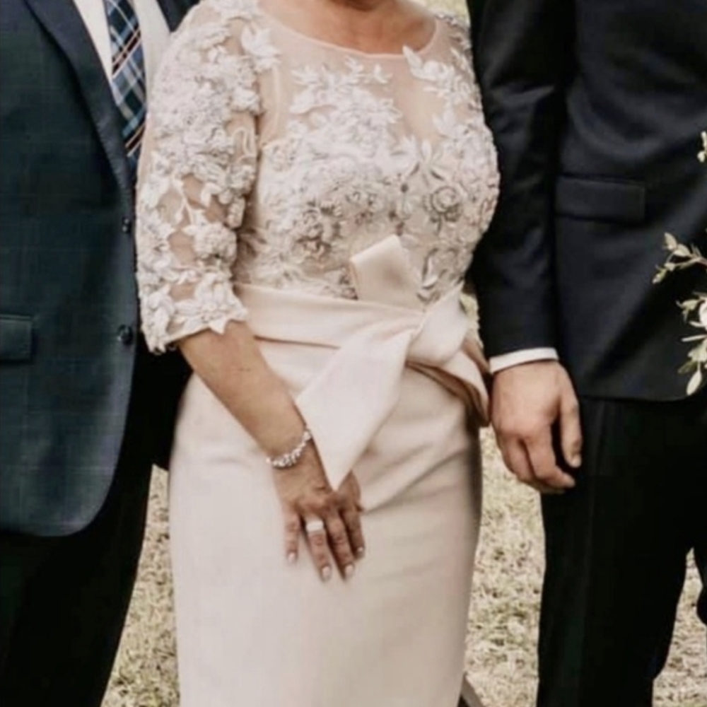 Elegant Long Sleeve Lace Dress - Cream
